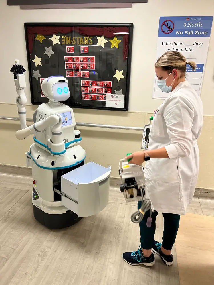 Diligent Robotics Secures $30M for Robots to Assist Hospital Staff with Routine Tasks