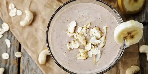 Banana Cashew Latte Shakeology smoothie | protein shake for breakfast